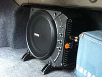 Установка сабвуфера Infinity Basslink в Mitsubishi Lancer X